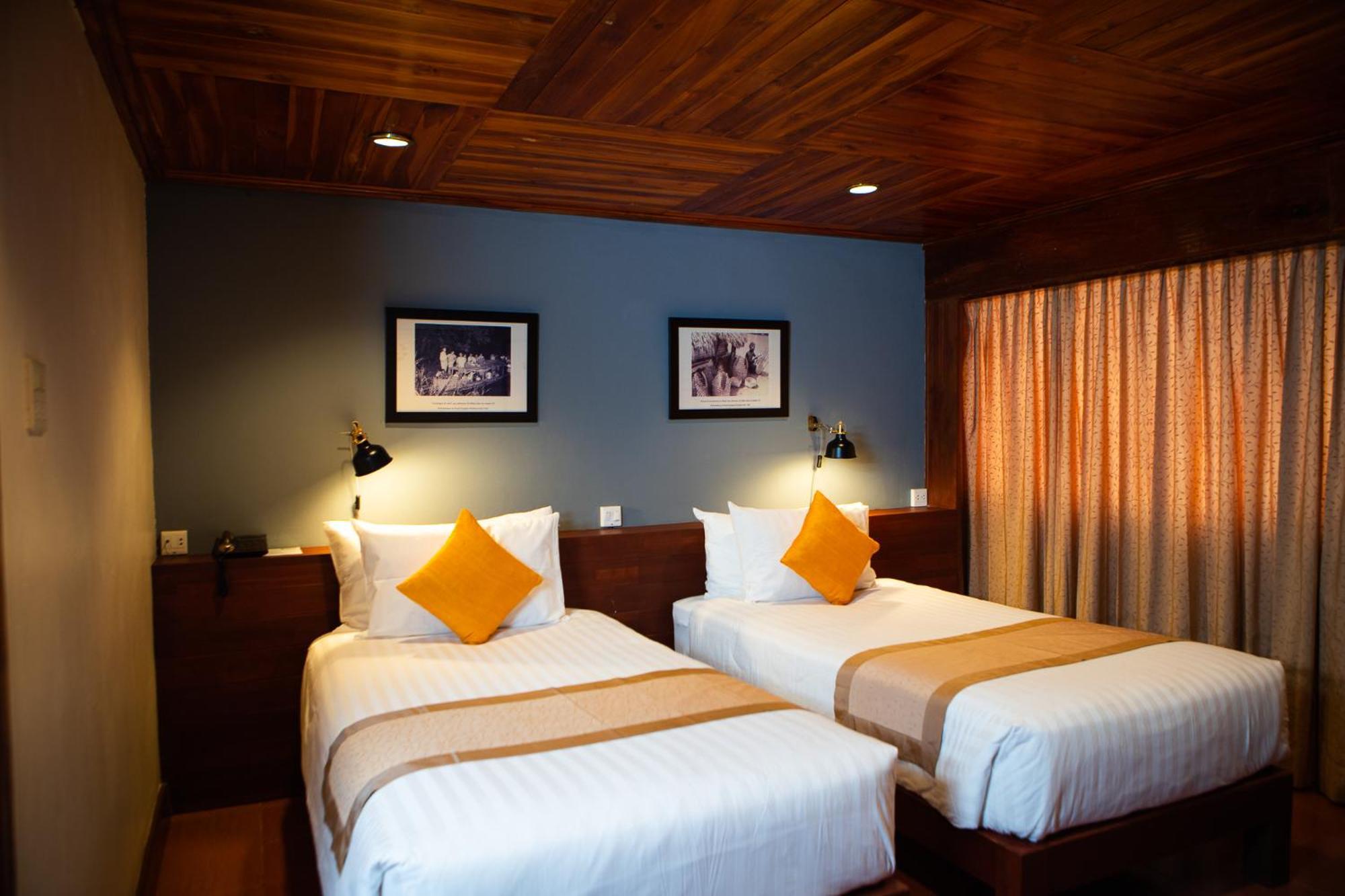 Pakse Hotel & Restaurant Экстерьер фото